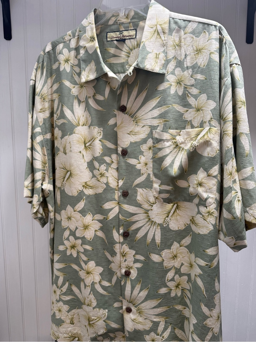 Tommy Bahama Sage Green and Cream Floral Camp Shirt 50” Chest XL